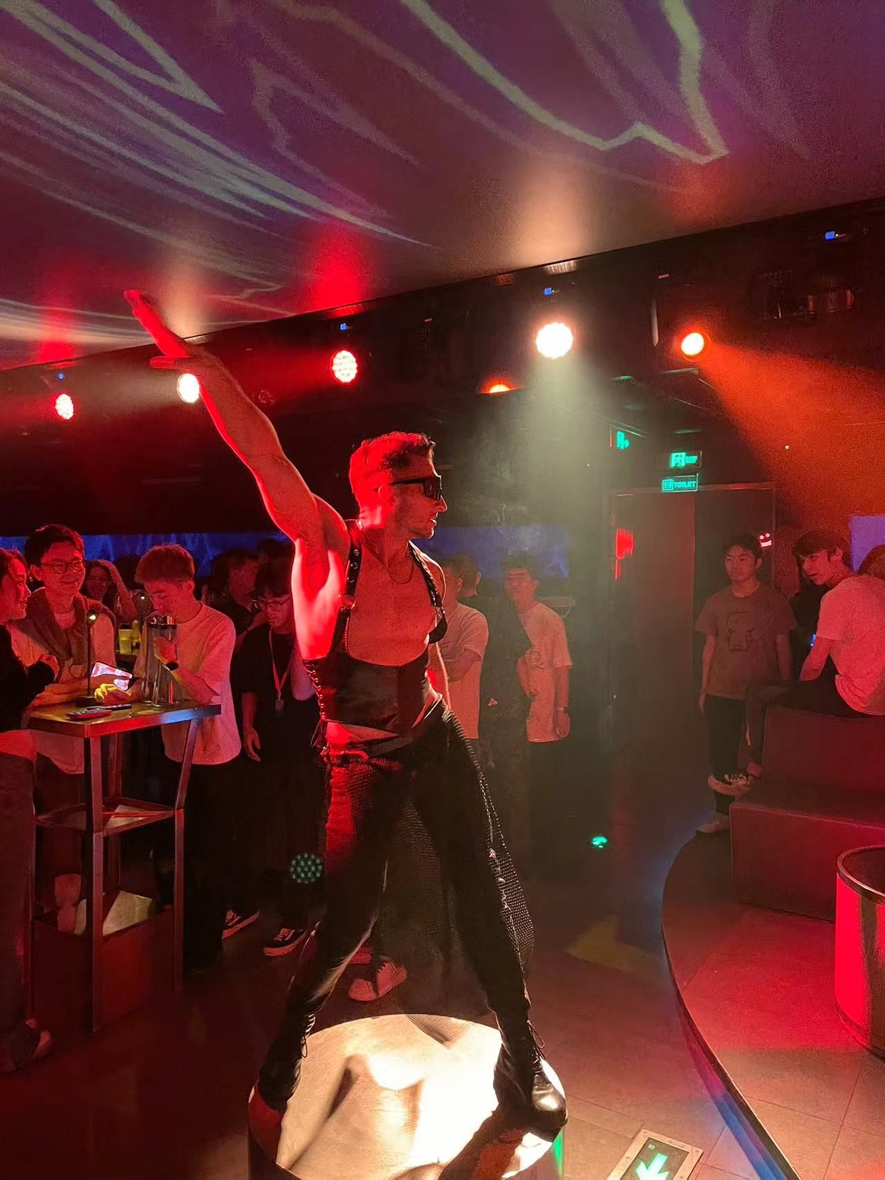 昆明商务ktv划算吗轻松享受高性价比娱乐-呈贡区ktv预订